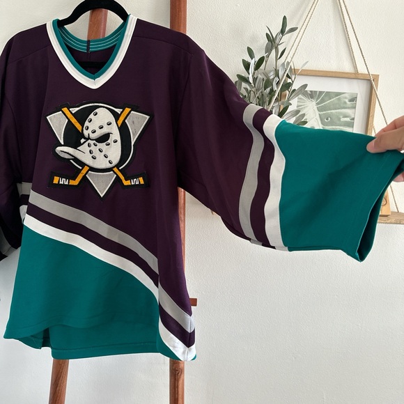 Vintage 90’s Mighty Ducks Jersey - Picture 3 of 7